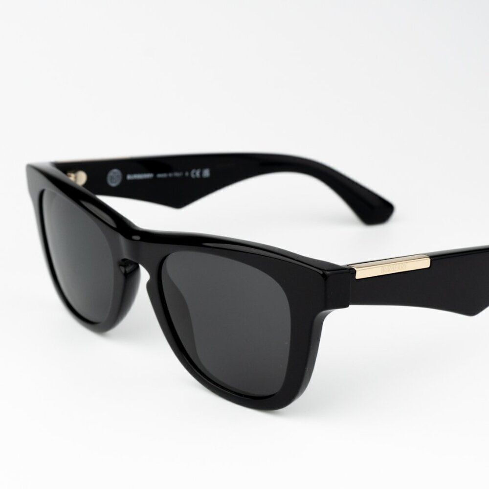 NEW Burberry BE4426 300187 Black Grey Square Unisex Sunglasses BE 4426